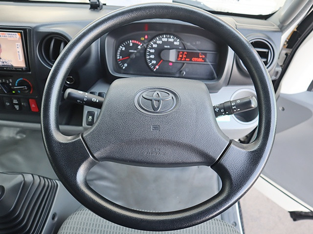 トヨタ ダイナ 小型 アルミバン TKG-XZU710(96921) 5枚目