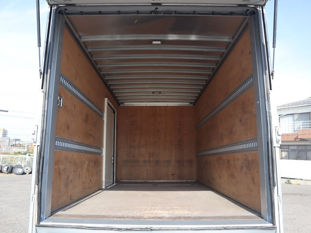トヨタ ダイナ 小型 アルミバン TPG-XZU710(96922) 12枚目