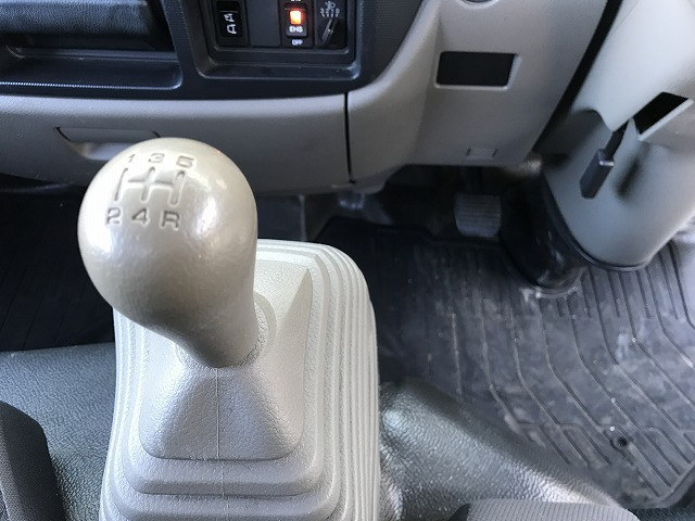 日産自動車 アトラス 小型 平ボディ CBF-SQ2F24(96923) 30枚目