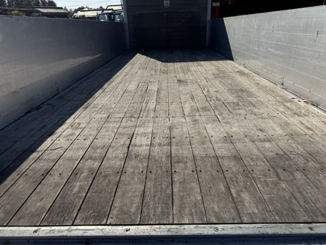 いすゞ フォワード 中型 平ボディ 2RG-FRR90S2(96924) 12枚目