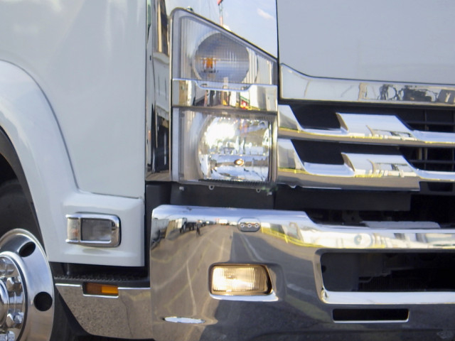 いすゞ フォワード 中型 冷凍冷蔵バン 2PG-FRR90S2(96927) 3枚目