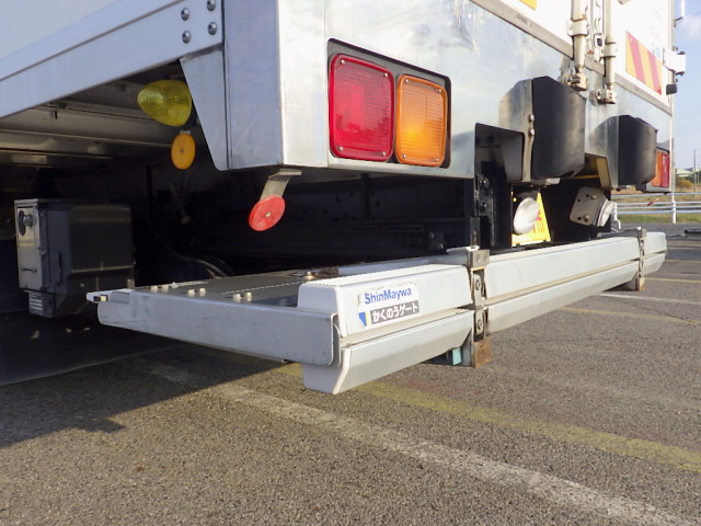 いすゞ フォワード 中型 冷凍冷蔵バン 2PG-FRR90S2(96927) 26枚目