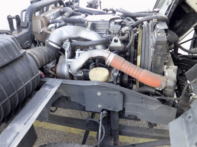 いすゞ フォワード 中型 冷凍冷蔵バン 2PG-FRR90S2(96927) 32枚目