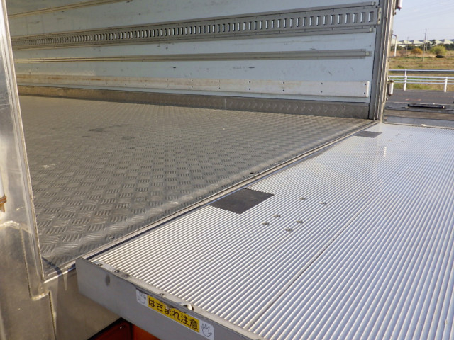 いすゞ フォワード 中型 冷凍冷蔵バン 2PG-FRR90S2(96927) 38枚目