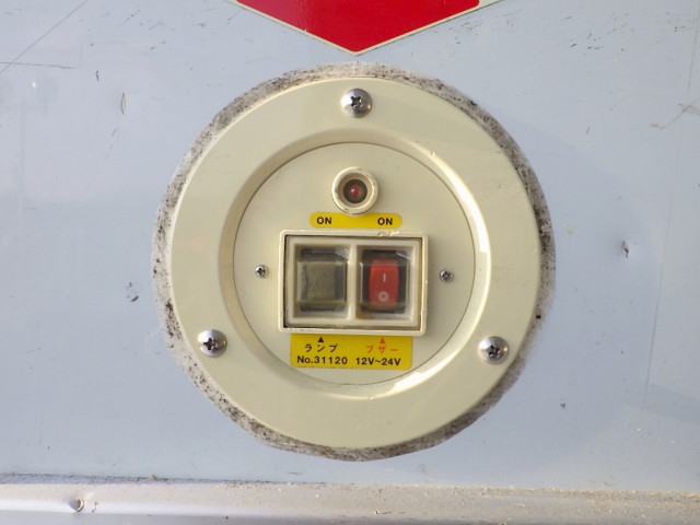 いすゞ フォワード 中型 冷凍冷蔵バン 2PG-FRR90S2(96927) 41枚目