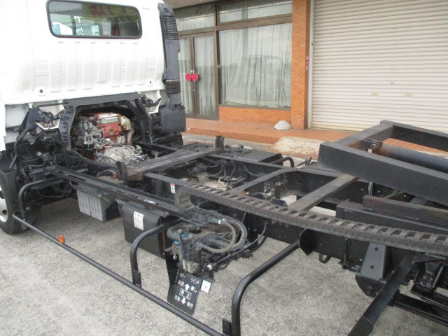 日野 デュトロ 小型 車載専用車 TKG-XZU722M(96928) 9枚目