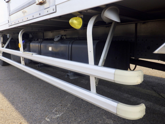 いすゞ フォワード 中型 冷凍冷蔵バン 2PG-FRR90S2(96927) 48枚目