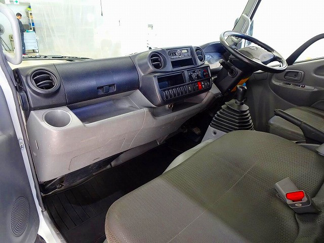 日野 デュトロ 小型 クレーン付き TKG-XZU655M(96929) 7枚目