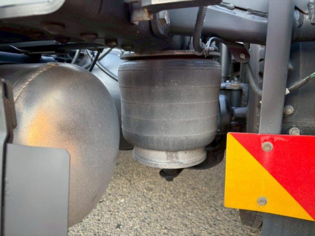 いすゞ ギガ 大型 トラクタ（シングル） QKG-EXD52BD(96931) 6枚目