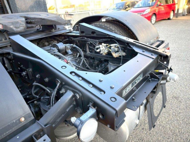 いすゞ ギガ 大型 トラクタ（シングル） QKG-EXD52BD(96931) 8枚目