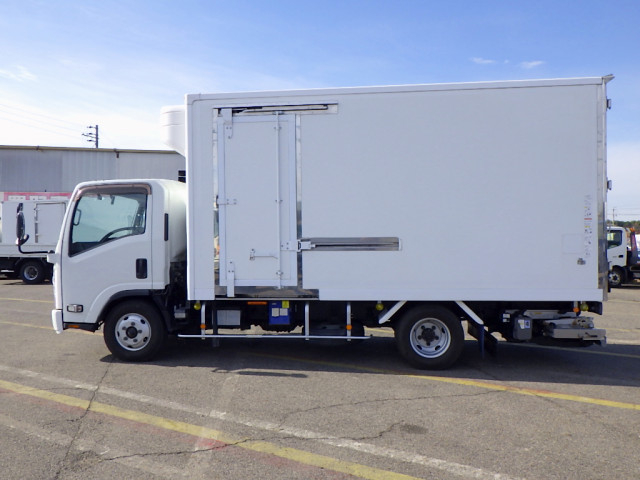 いすゞ エルフ 小型 冷凍冷蔵バン TPG-NPR85AN(96933) 5枚目