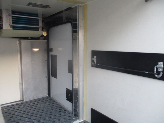 ダイハツ ハイゼット 軽 冷凍冷蔵バン EBD-S500P(96932) 23枚目