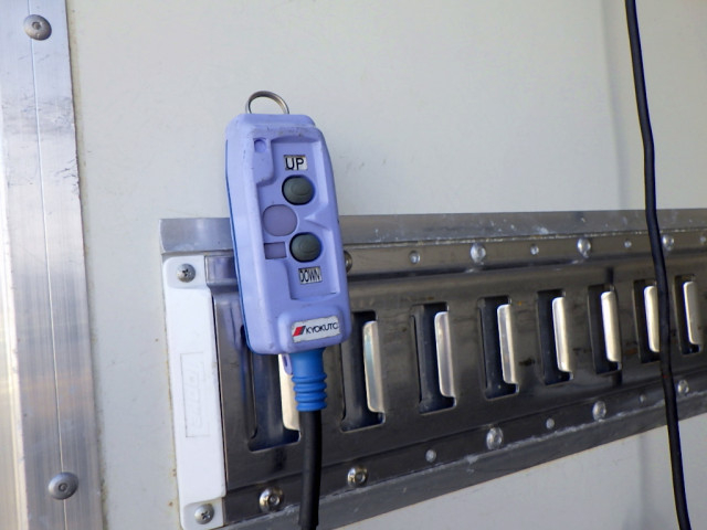 いすゞ エルフ 小型 冷凍冷蔵バン TPG-NPR85AN(96933) 25枚目