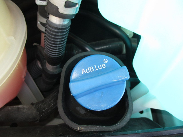 トヨタ ハイエース 小型 冷凍冷蔵バン QDF-GDH206V(96934) 11枚目