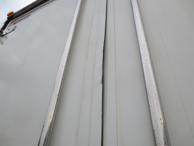 三菱ふそう ファイター 中型 アルミウィング 2KG-FK64F(96935) 24枚目