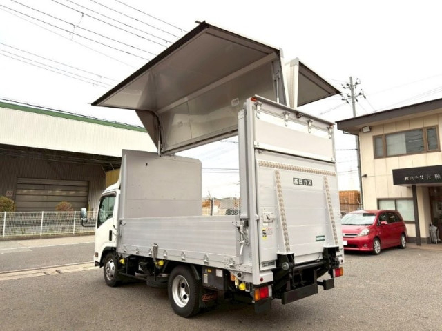 いすゞ エルフ 小型 アルミウィング 2RG-NPR88AN(96936) 8枚目