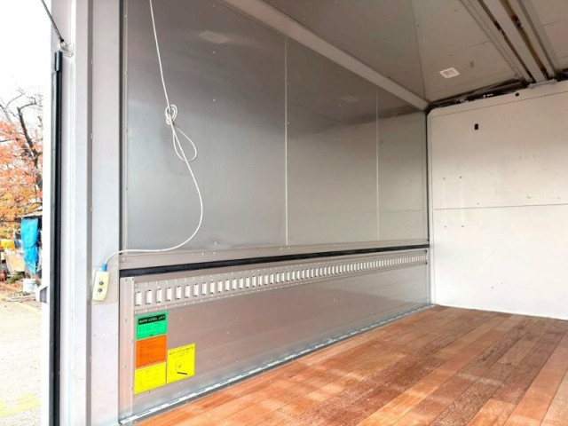 いすゞ エルフ 小型 アルミウィング 2RG-NPR88AN(96936) 14枚目