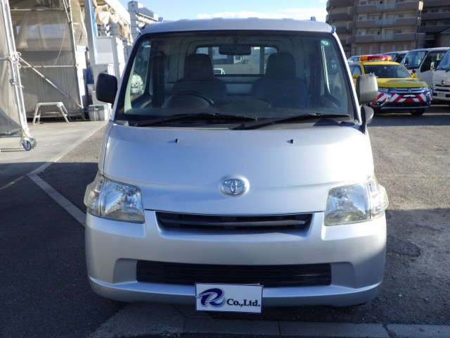 トヨタ ライトエース 小型 平ボディ DBF-S412U(96937) 4枚目