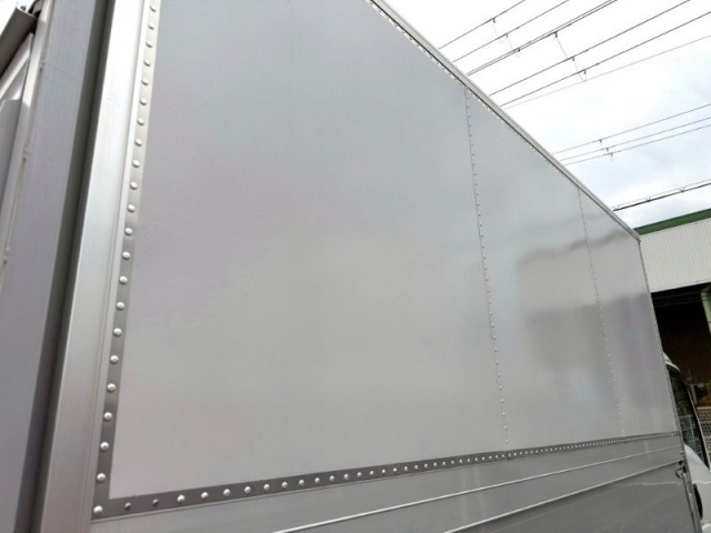 いすゞ エルフ 小型 アルミウィング 2RG-NPR88AN(96936) 23枚目