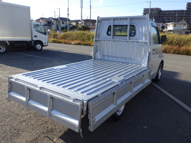 トヨタ ライトエース 小型 平ボディ DBF-S412U(96937) 22枚目