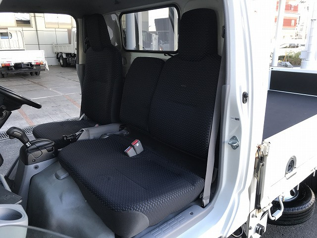 日野 デュトロ 小型 平ボディ 2RG-XZC605M(96939) 26枚目