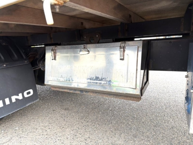 日野 レンジャー 中型 平ボディ 2KG-FD2ABA(96940) 13枚目