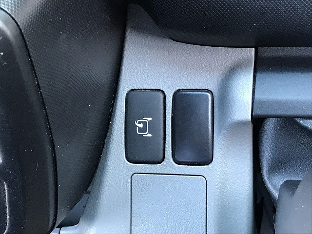 日野 デュトロ 小型 平ボディ 2RG-XZC605M(96939) 31枚目