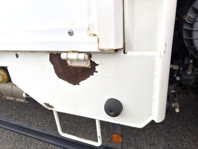 日野 レンジャー 中型 平ボディ 2KG-FD2ABA(96940) 17枚目