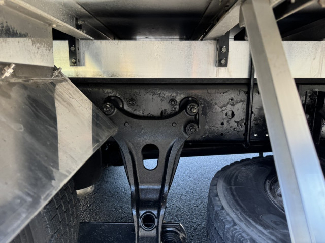 いすゞ フォワード 中型 冷凍冷蔵バン 2PG-FRR90T2(96941) 26枚目