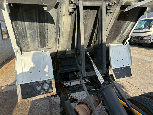 三菱ふそう キャンター 小型 土砂ダンプ TPG-FBA60(96942) 15枚目
