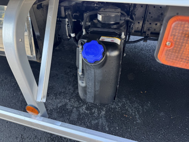 いすゞ フォワード 中型 冷凍冷蔵バン 2PG-FRR90T2(96941) 28枚目