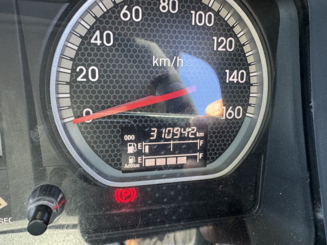 いすゞ フォワード 中型 冷凍冷蔵バン 2PG-FRR90T2(96941) 31枚目