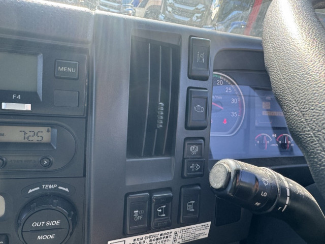 いすゞ フォワード 中型 冷凍冷蔵バン 2PG-FRR90T2(96941) 33枚目