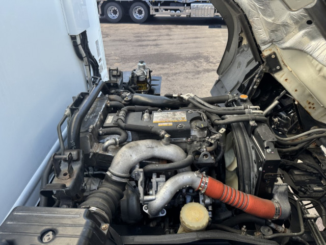 いすゞ フォワード 中型 冷凍冷蔵バン 2PG-FRR90T2(96941) 41枚目