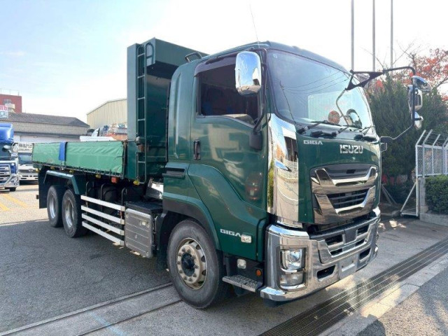 いすゞ ギガ 大型 土砂ダンプ 2PG-CYZ77CM(96943) 2枚目