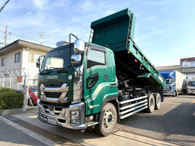 いすゞ ギガ 大型 土砂ダンプ 2PG-CYZ77CM(96943) 5枚目