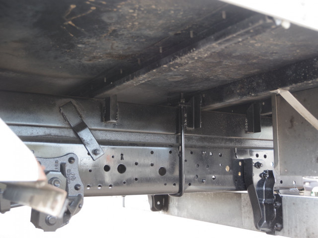 いすゞ エルフ 小型 アルミバン 2RG-NPR88YN(96944) 7枚目