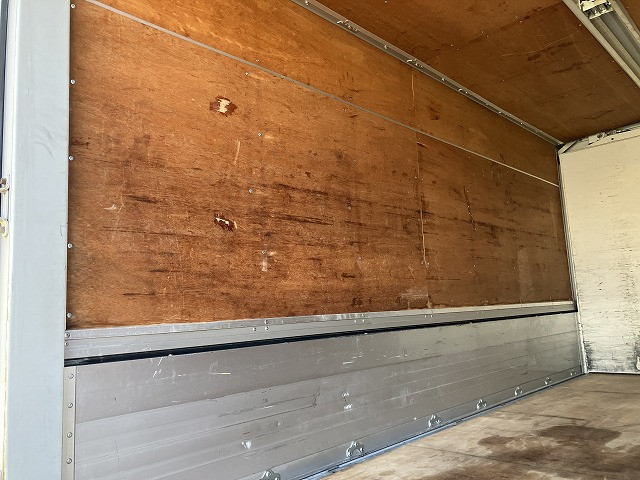 三菱ふそう キャンター 小型 アルミウィング TPG-FEA50(96945) 22枚目