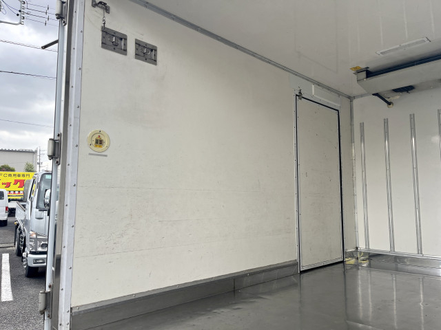 日野 デュトロ 小型 冷凍冷蔵バン TKG-XZC605M(96947) 10枚目