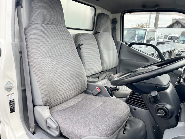 日野 デュトロ 小型 冷凍冷蔵バン TKG-XZC605M(96947) 19枚目