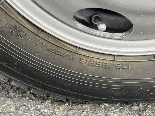 日野 デュトロ 小型 冷凍冷蔵バン TKG-XZC605M(96947) 43枚目