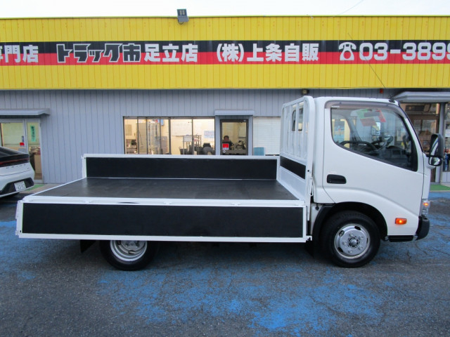 日野 デュトロ 小型 平ボディ TPG-XZU605M(96948) 9枚目