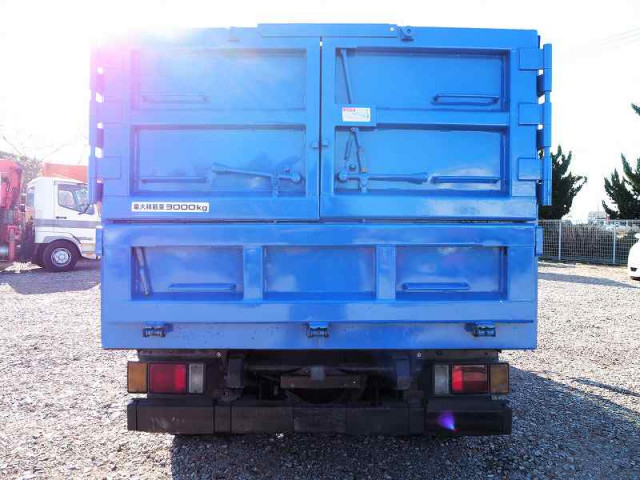 いすゞ エルフ 小型 土砂ダンプ TPG-NKS85AN(96950) 4枚目