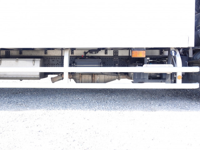 いすゞ フォワード 中型 冷凍冷蔵バン TKG-FRR90S2(96951) 15枚目