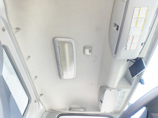 いすゞ フォワード 中型 冷凍冷蔵バン TKG-FRR90S2(96951) 22枚目