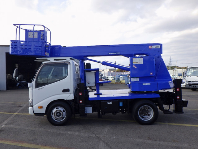 日野 デュトロ 小型 高所作業車 TKG-XZU600E(96952) 4枚目