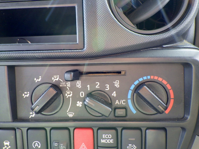 日野 デュトロ 小型 高所作業車 TKG-XZU600E(96952) 19枚目