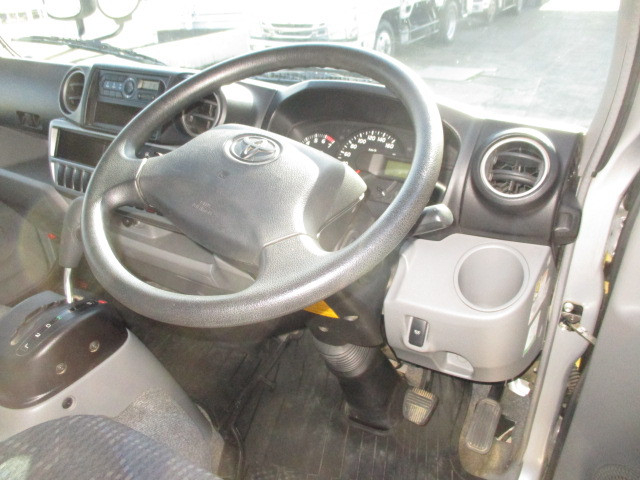 トヨタ トヨエース 小型 平ボディ ABF-TRY220(96953) 13枚目