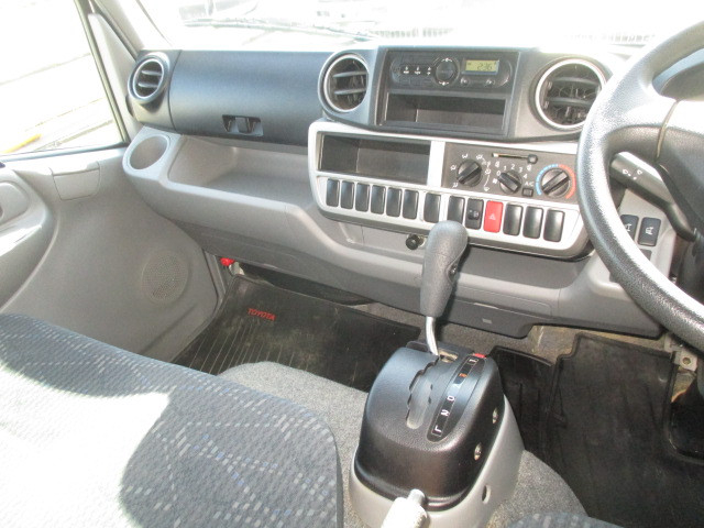 トヨタ トヨエース 小型 平ボディ ABF-TRY220(96953) 14枚目