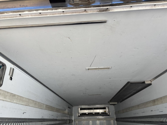 日野 レンジャー 中型 冷凍冷蔵バン TKG-FD9JLAA(96955) 16枚目